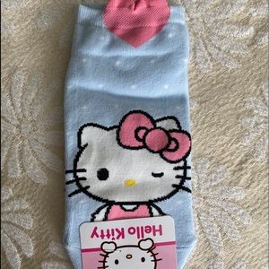 HELLO KITTY SOCKS NWT